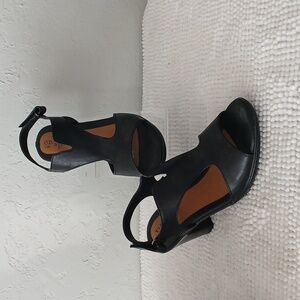 Eurosoft by Sofft Sandals